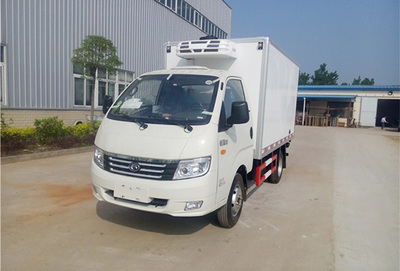 6噸冷凍車與帶臥鋪冷鏈車市場價格解析及環保趨勢